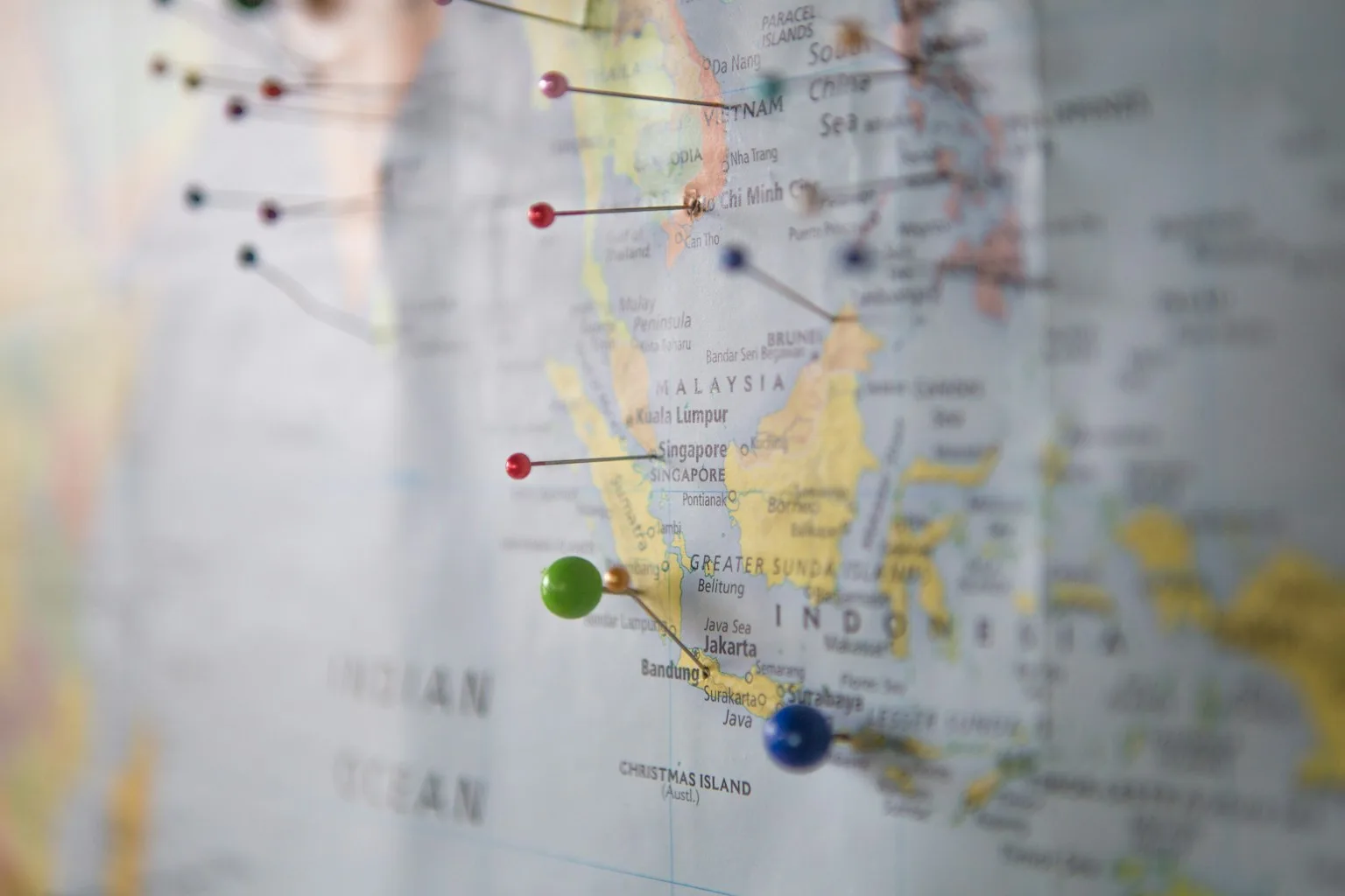 Map with location pins representing multiple competing fitness franchise brands across territories